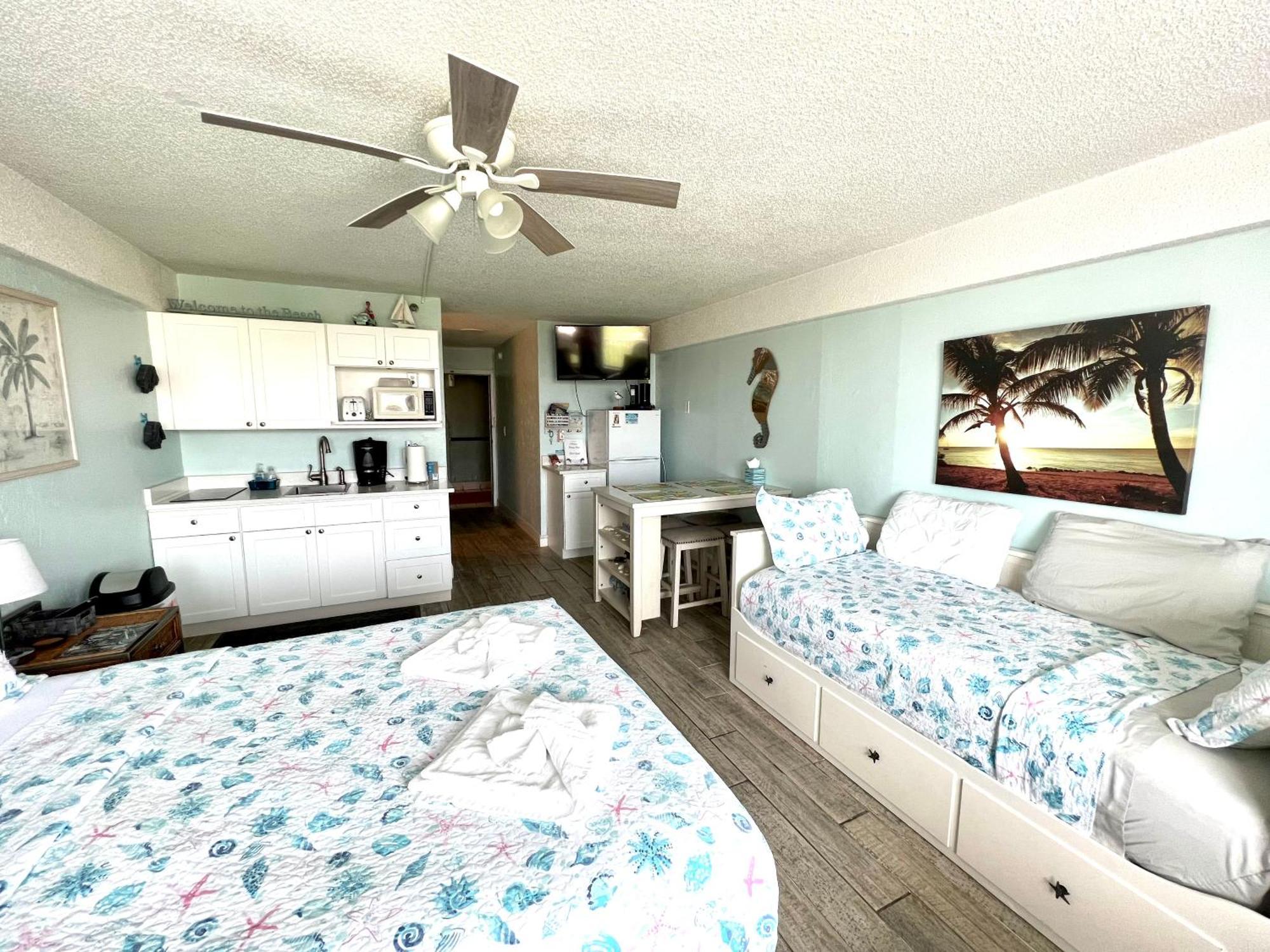 I Need A Vacay Now! Remodeled Studio Дейтона Бийч Екстериор снимка